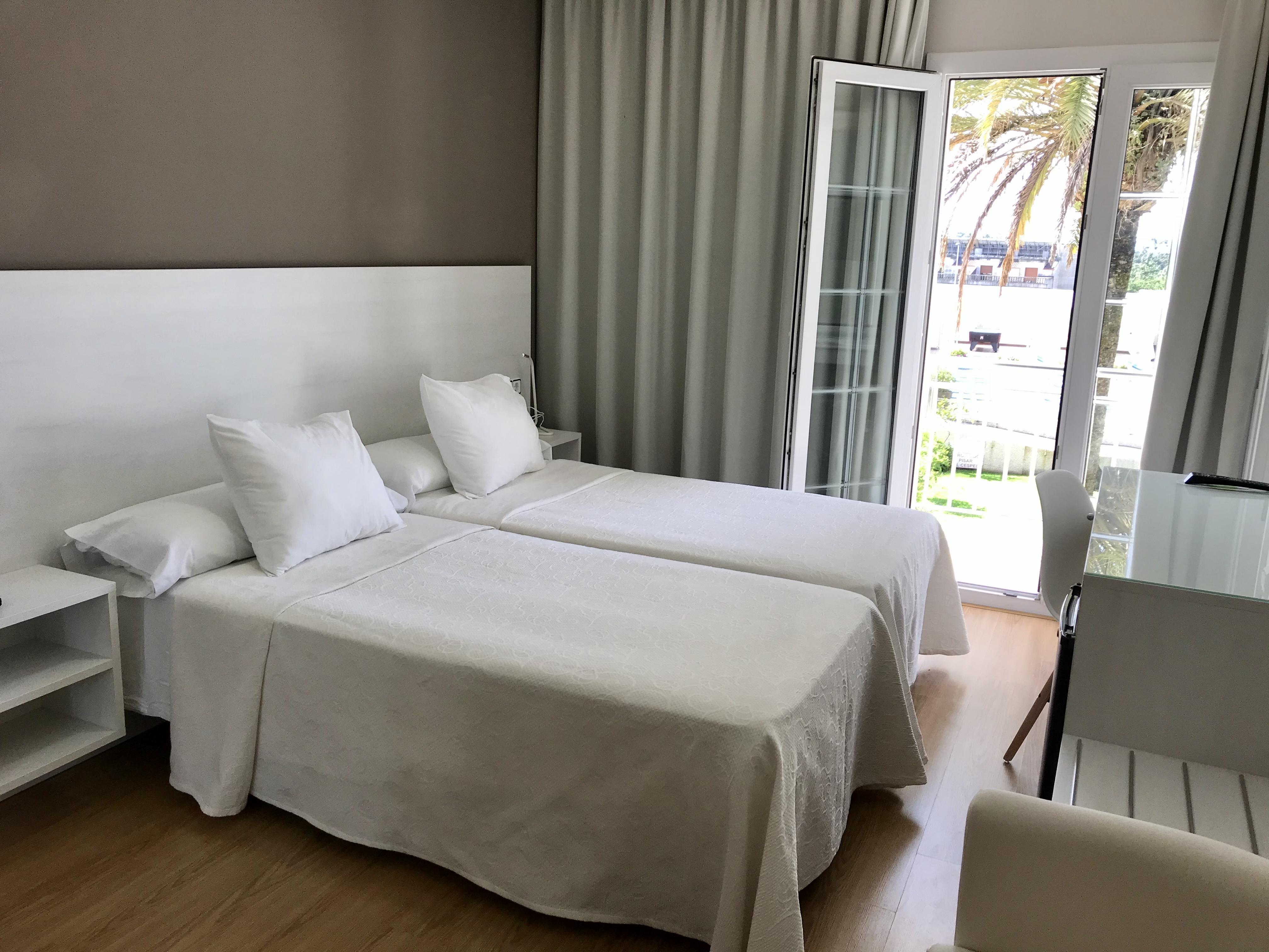 Hotel Nuevo Vichona Sanxenxo Extérieur photo